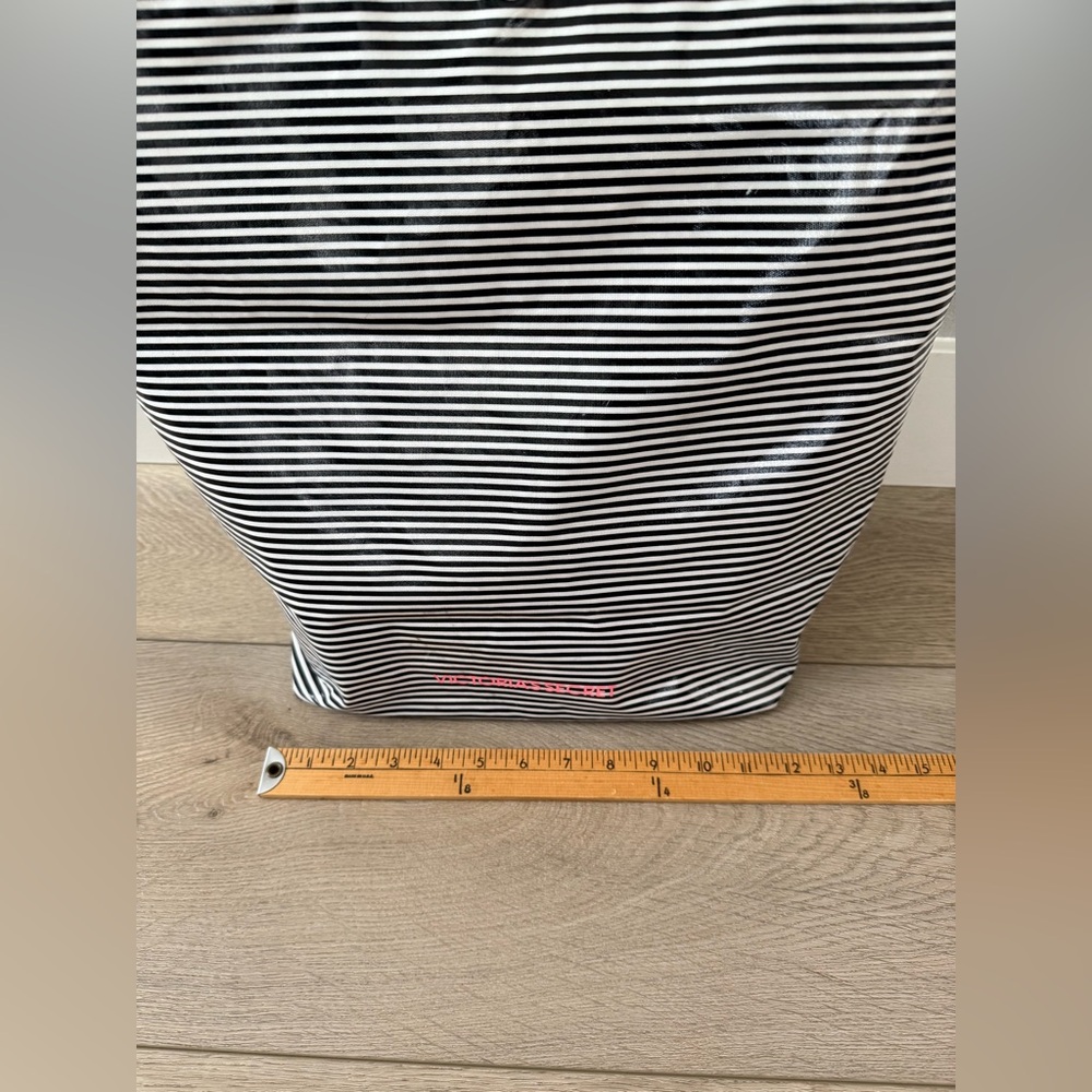 Victoria’s Secret Black & White Striped Tote Bag - Picture 7 of 9